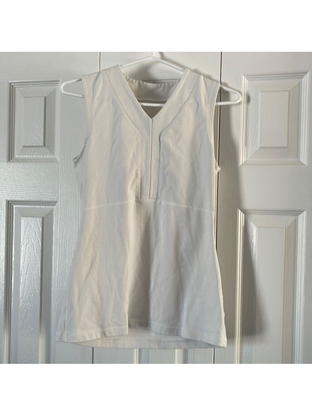 Lululemon Tank Top 🥰🥰